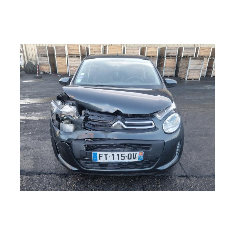 Pare boue avant gauche CITROEN C1 2 Photo n°1