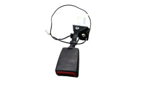 Attache ceinture arriere gauche PEUGEOT 3008 1 Photo n°1