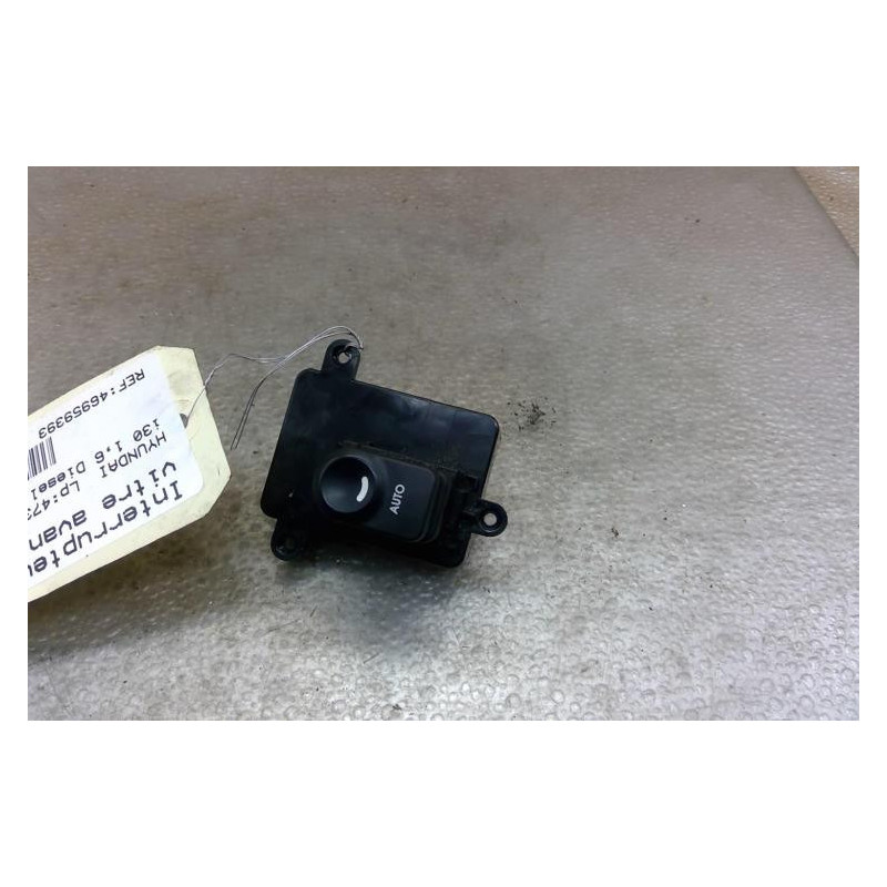 Interrupteur de leve vitre avant droit HYUNDAI I 30 1 Photo n°1
