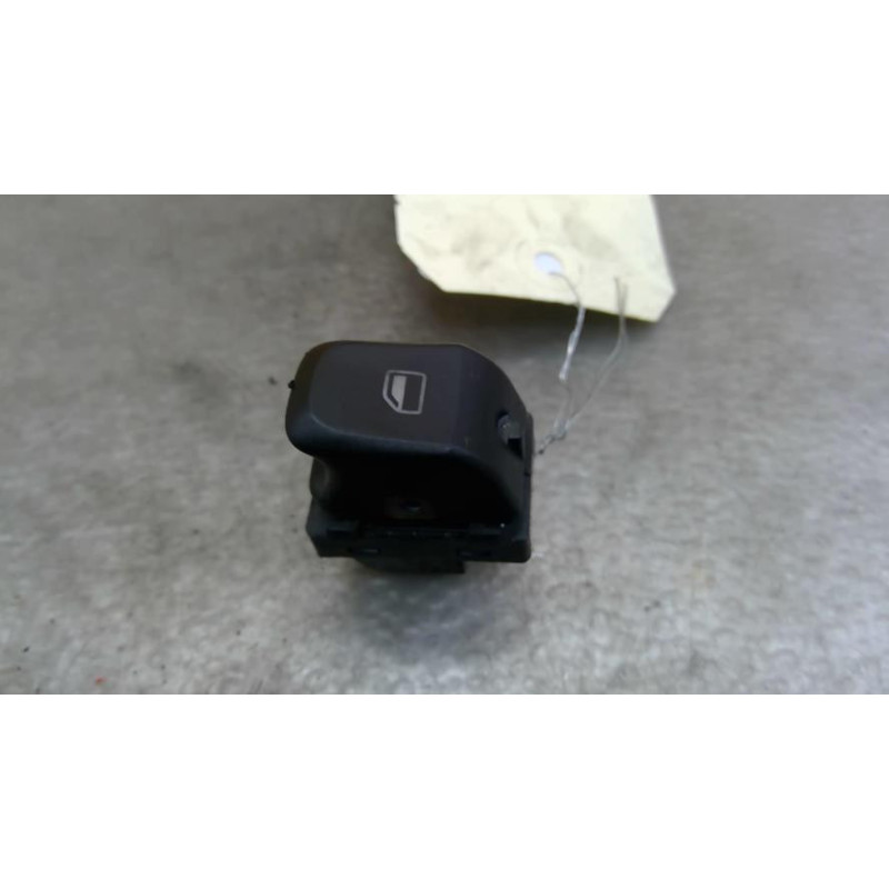 Interrupteur de leve vitre arriere droit AUDI Q5 1 Photo n°1