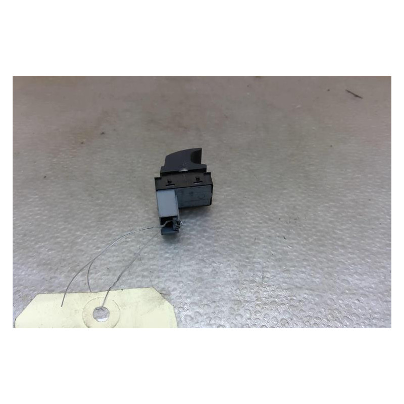 Interrupteur de leve vitre avant droit SEAT IBIZA 4 Photo n°1