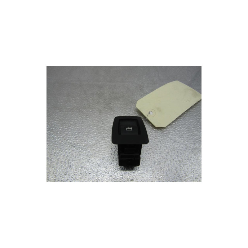 Interrupteur de leve vitre arriere gauche BMW SERIE 1 E87 Photo n°1