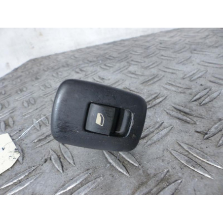 Interrupteur de leve vitre arriere gauche PEUGEOT 508 1 SW