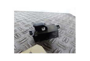 Interrupteur de leve vitre arriere droit KIA SOUL 2 Photo n°1