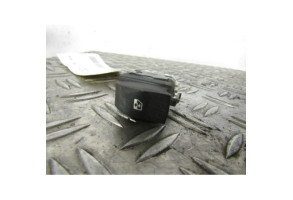 Interrupteur de leve vitre avant droit RENAULT CLIO 2 Photo n°1