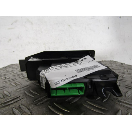 Interrupteur de leve vitre avant droit VOLVO V 70 1