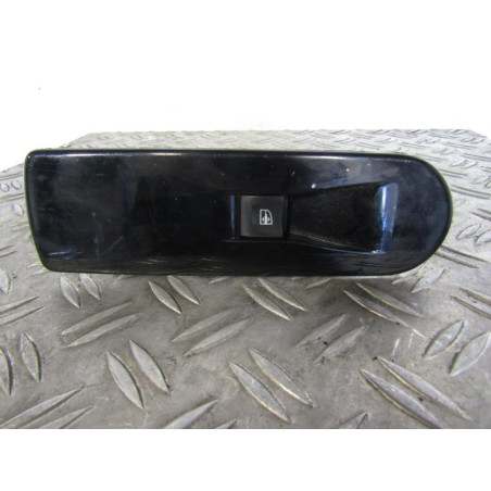 Interrupteur de leve vitre avant droit RENAULT CLIO 4