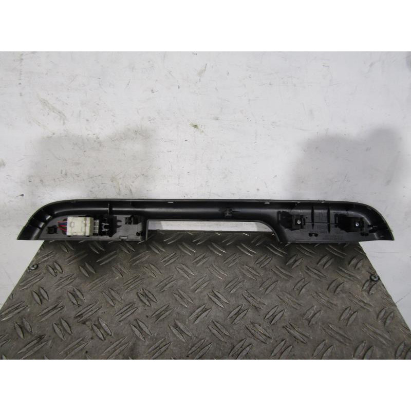 Interrupteur de leve vitre arriere droit NISSAN X-TRAIL 1 Photo n°1