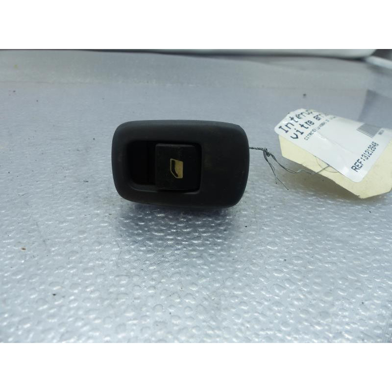 Interrupteur de leve vitre arriere droit CITROEN C5 1 Photo n°1