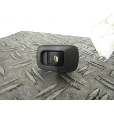 Interrupteur de leve vitre arriere gauche CITROEN C5 1
