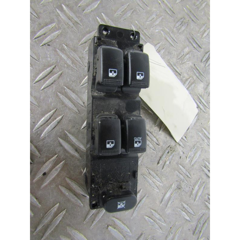 Interrupteur de leve vitre avant gauche HYUNDAI I 10 1 Photo n°1