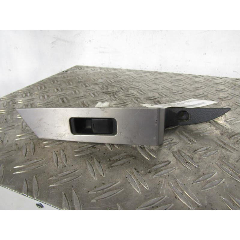 Interrupteur de leve vitre arriere droit NISSAN MURANO 1 Photo n°1