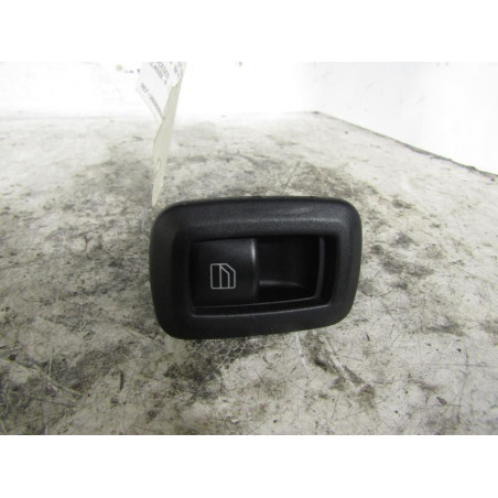Interrupteur de leve vitre arriere droit MERCEDES CLASSE A 169