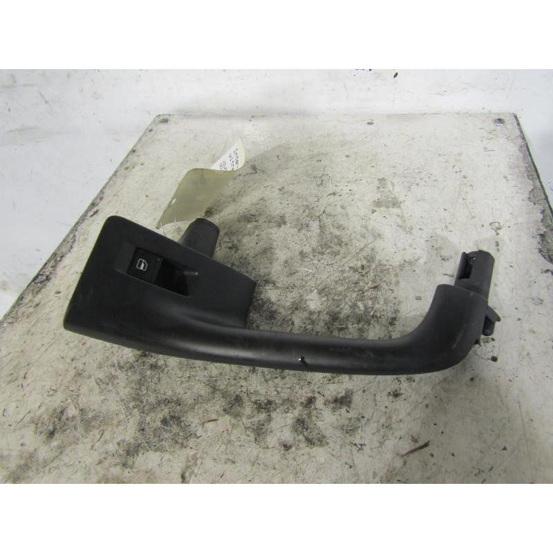 Interrupteur de leve vitre arriere gauche VOLKSWAGEN GOLF 5 Photo n°1