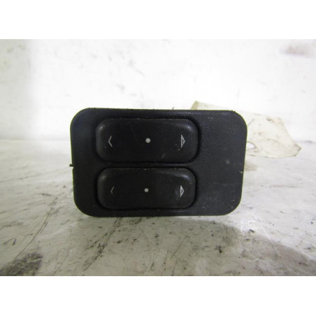 Interrupteur de leve vitre avant gauche OPEL MERIVA A