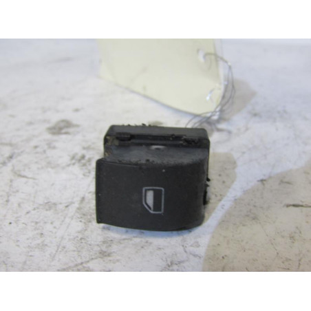Interrupteur de leve vitre arriere gauche AUDI A4 2