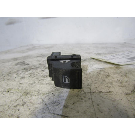 Interrupteur de leve vitre arriere droit VOLKSWAGEN GOLF 5