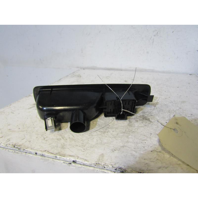 Interrupteur de leve vitre arriere droit RENAULT MEGANE 3 Photo n°1