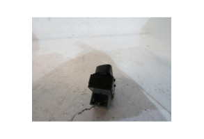 Interrupteur de leve vitre avant droit VOLKSWAGEN POLO 4 Photo n°2