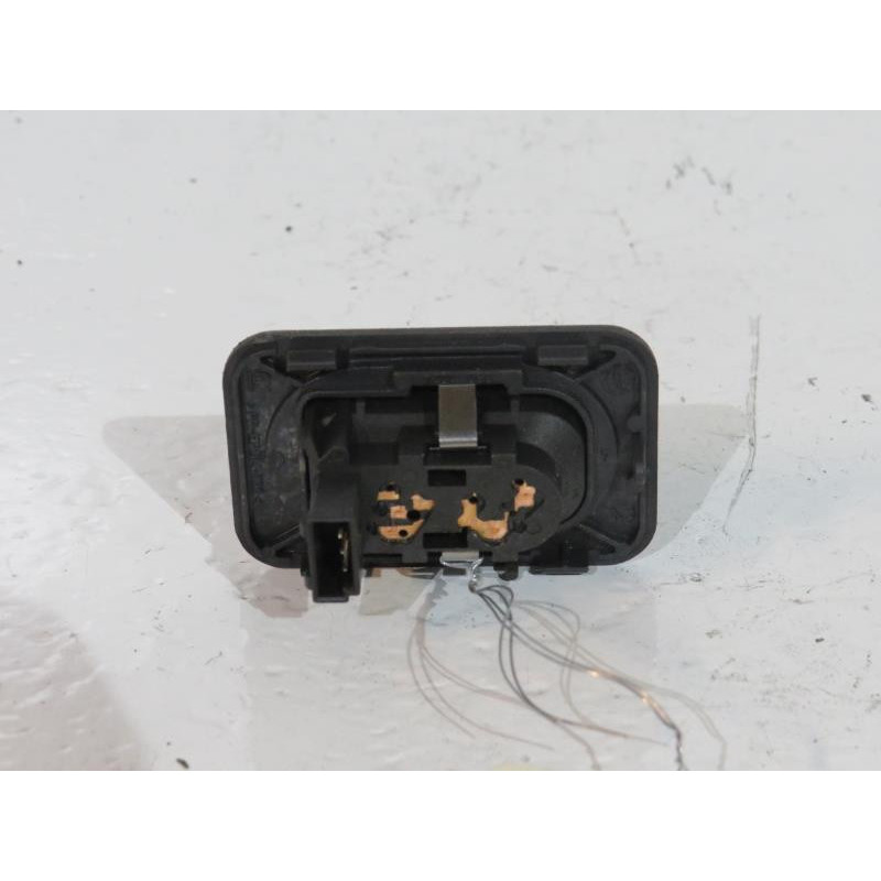 Interrupteur de leve vitre avant gauche OPEL CORSA C Photo n°1