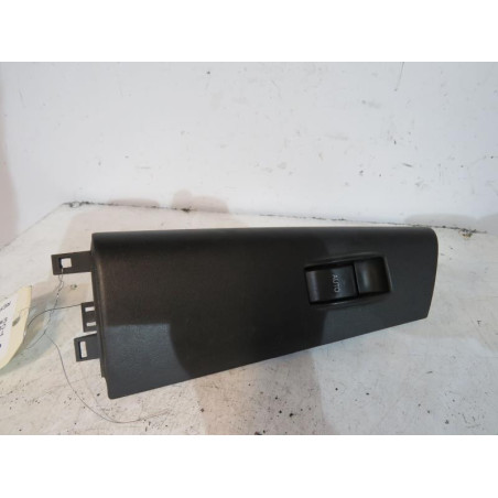 Interrupteur de leve vitre avant droit TOYOTA COROLLA 10