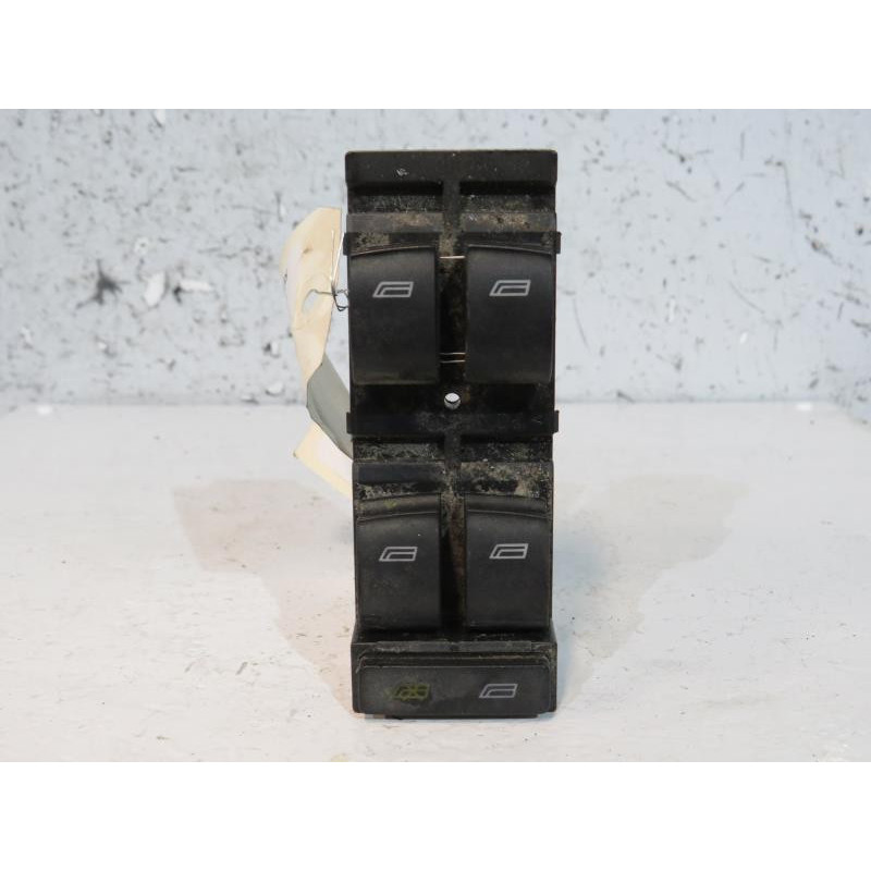 Interrupteur de leve vitre avant gauche AUDI A3 1 Photo n°1