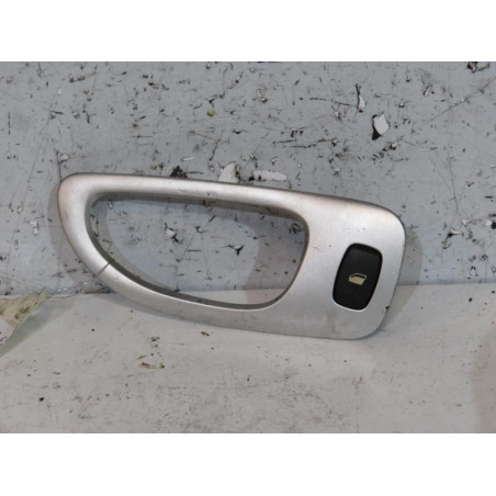 Interrupteur de leve vitre arriere gauche PEUGEOT 307