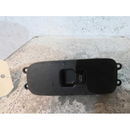 Interrupteur de leve vitre avant droit VOLVO S 40 2