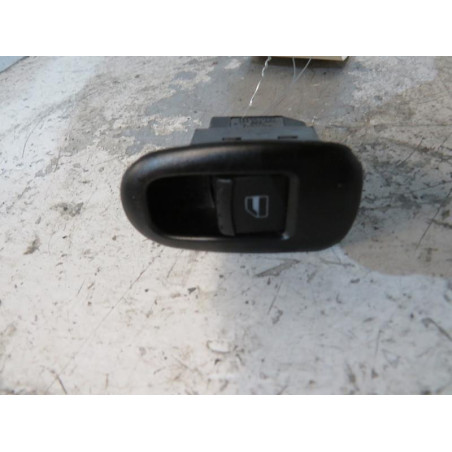 Interrupteur de leve vitre arriere gauche SEAT LEON 1