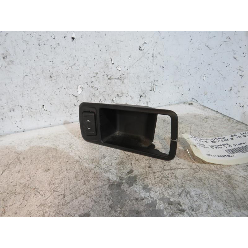 Interrupteur de leve vitre arriere droit FORD C-MAX 1 Photo n°1