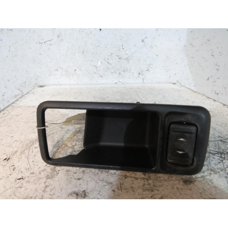 Interrupteur de leve vitre avant droit FORD C-MAX 1