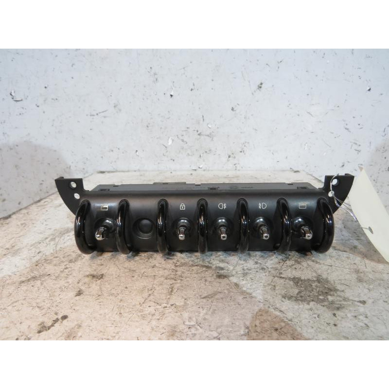 Interrupteur de leve vitre MINI MINI 1 R50/R53 Photo n°1