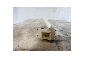 Interrupteur de leve vitre avant droit RENAULT CLIO 4 Photo n°2