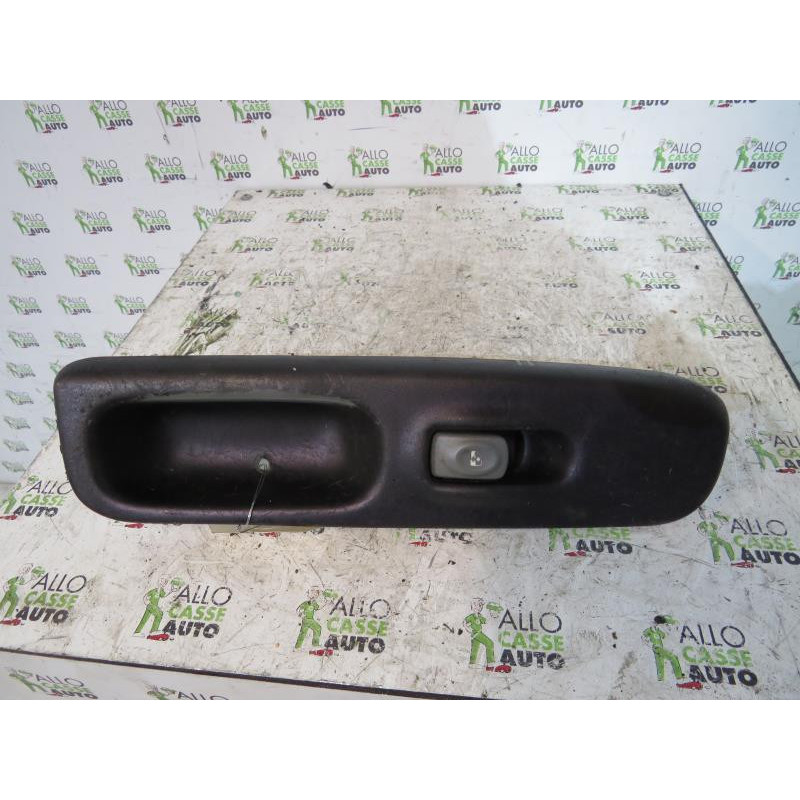 Interrupteur de leve vitre avant gauche RENAULT TWINGO 1 Photo n°1