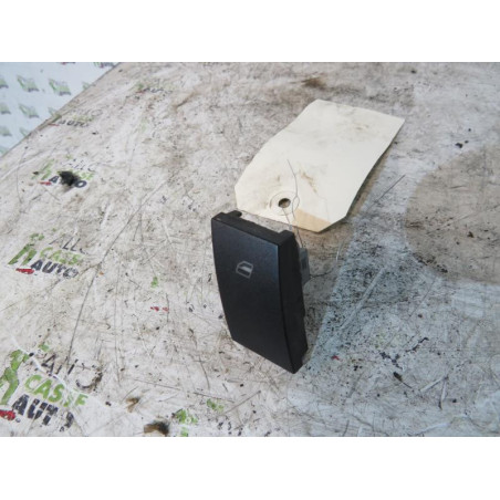 Interrupteur de leve vitre avant droit SEAT IBIZA 3