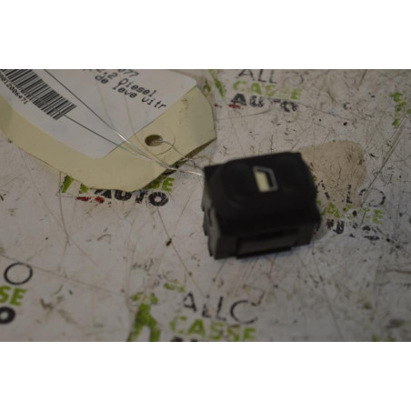Interrupteur de leve vitre arriere gauche PEUGEOT 607