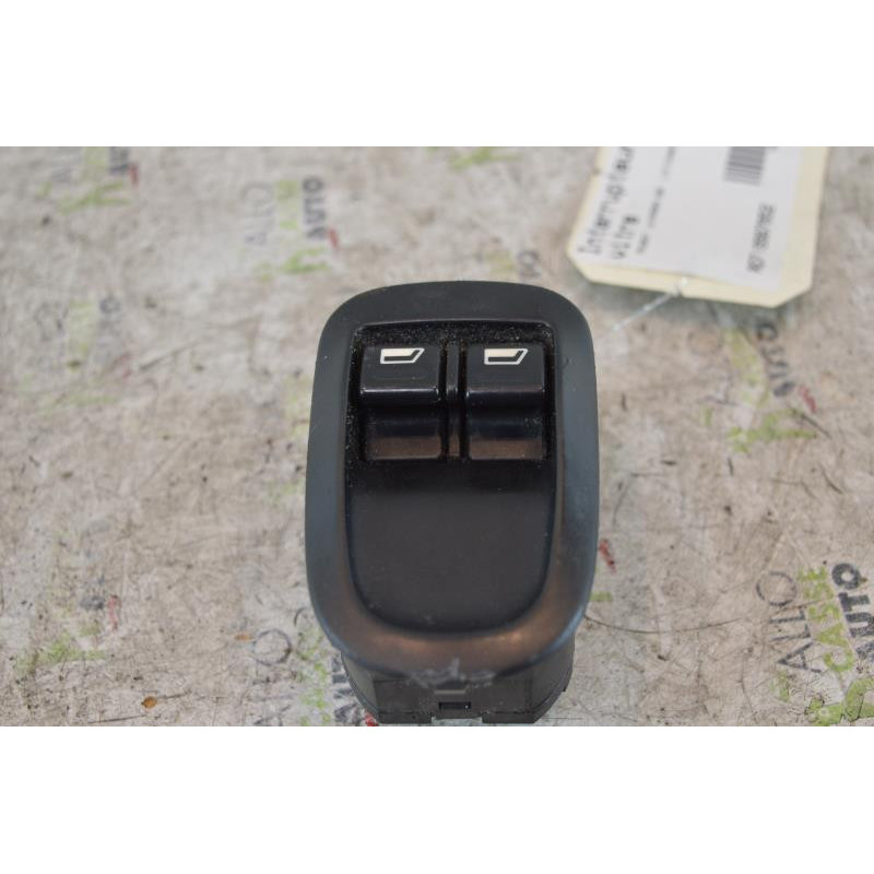 Interrupteur de leve vitre avant gauche PEUGEOT 206 Photo n°1