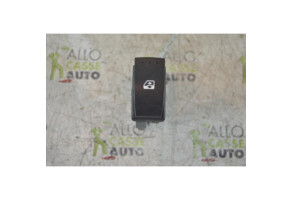 Interrupteur de leve vitre arriere droit RENAULT SCENIC 2 Photo n°1