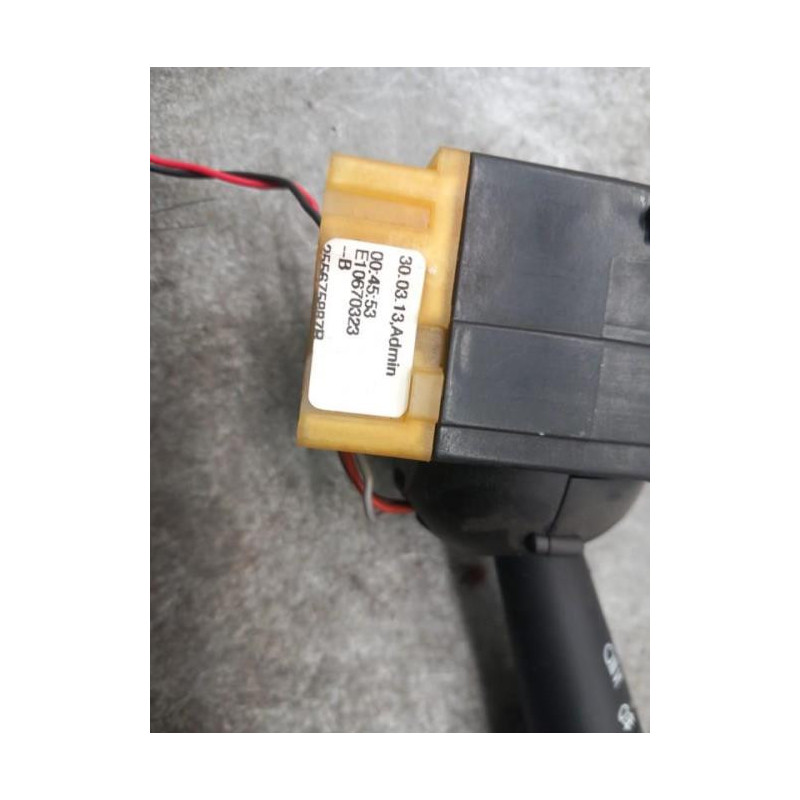 Commodo phare RENAULT CLIO 4 Photo n°1