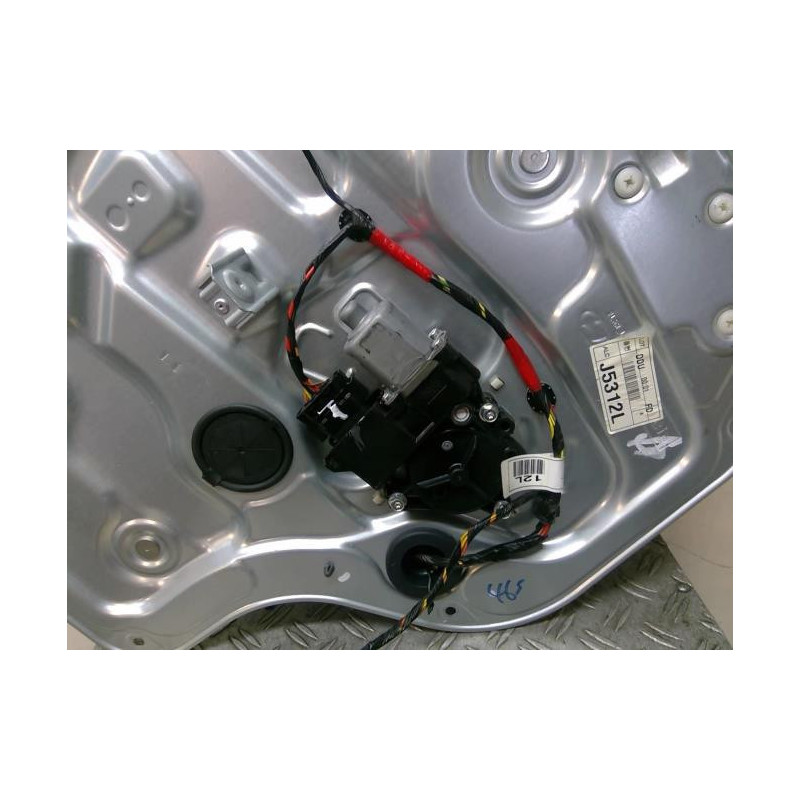 Leve vitre electrique arriere gauche HYUNDAI I 30 1 Photo n°1
