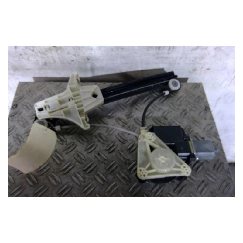 Leve vitre electrique arriere droit VOLKSWAGEN POLO 5 Photo n°1