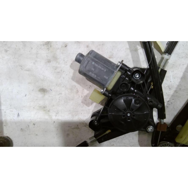 Leve vitre electrique avant gauche VOLKSWAGEN GOLF 7 Photo n°1