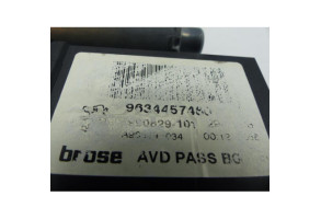 Moteur leve vitre avant droit PEUGEOT 307 Photo n°6