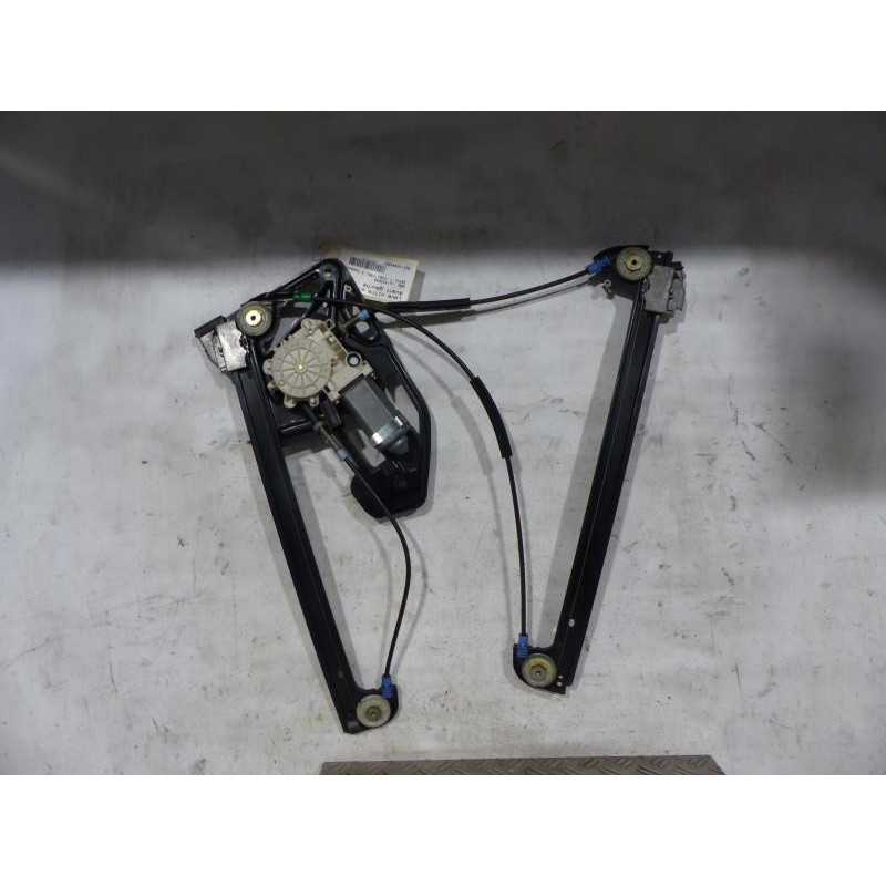 Leve vitre electrique avant gauche BMW SERIE 7 E38 Photo n°1