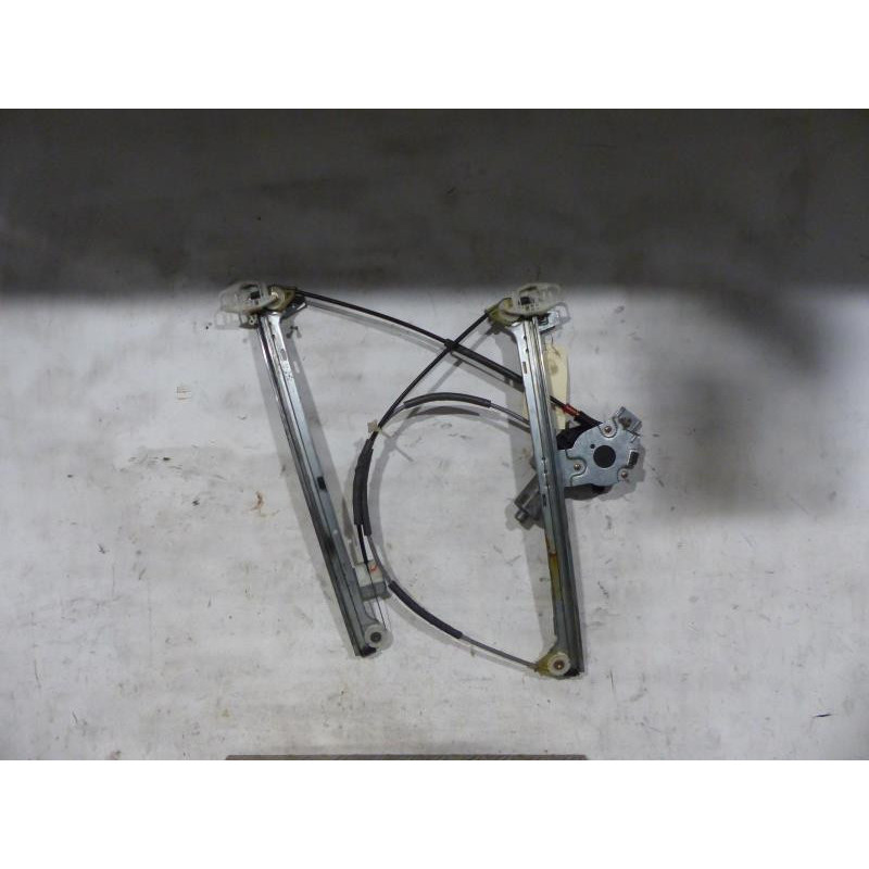 Leve vitre electrique avant droit CITROEN XSARA Photo n°1