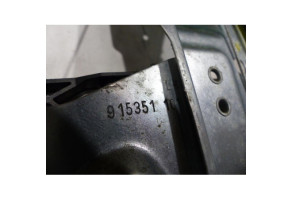 Leve vitre electrique arriere gauche OPEL ASTRA J Photo n°2