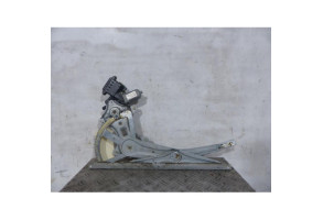 Leve vitre electrique arriere gauche TOYOTA COROLLA VERSO 2 Photo n°1