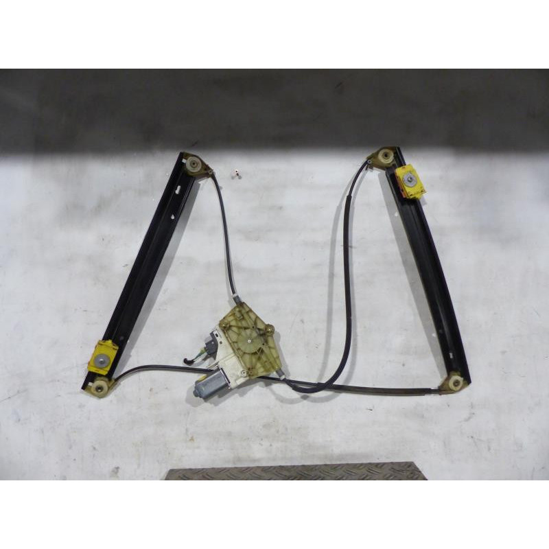Leve vitre electrique avant gauche AUDI A6 3 Photo n°1