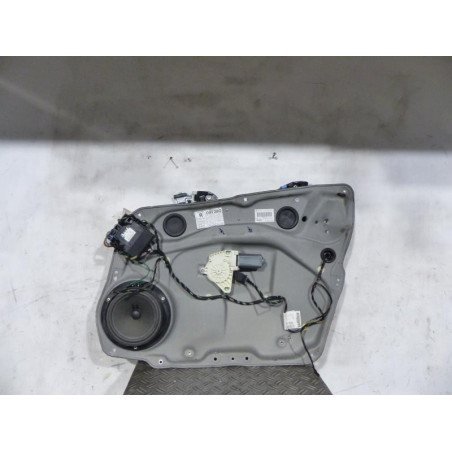 Leve vitre electrique avant droit MERCEDES CLASSE B 245