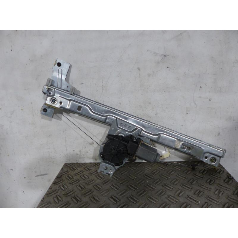 Leve vitre electrique avant droit PEUGEOT 207 Photo n°1
